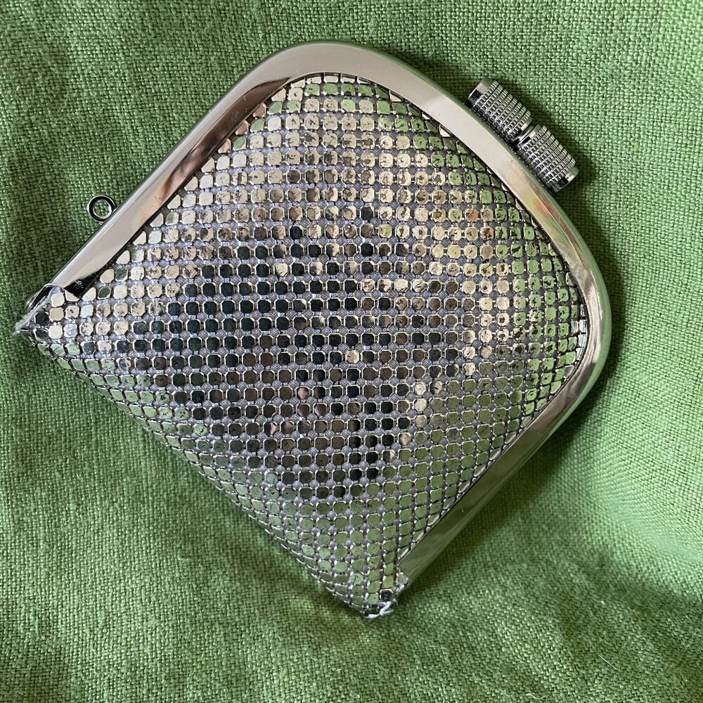 Silver Mesh Coin Purse With Clasp Closure & Dual Interior Pockets By La Regale